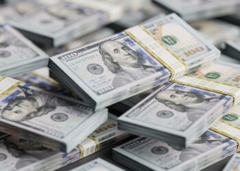 Llega financiamiento para obras y subsidios a la energía