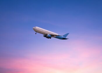 Aerolíneas hace las valijas y vuela de Jujuy